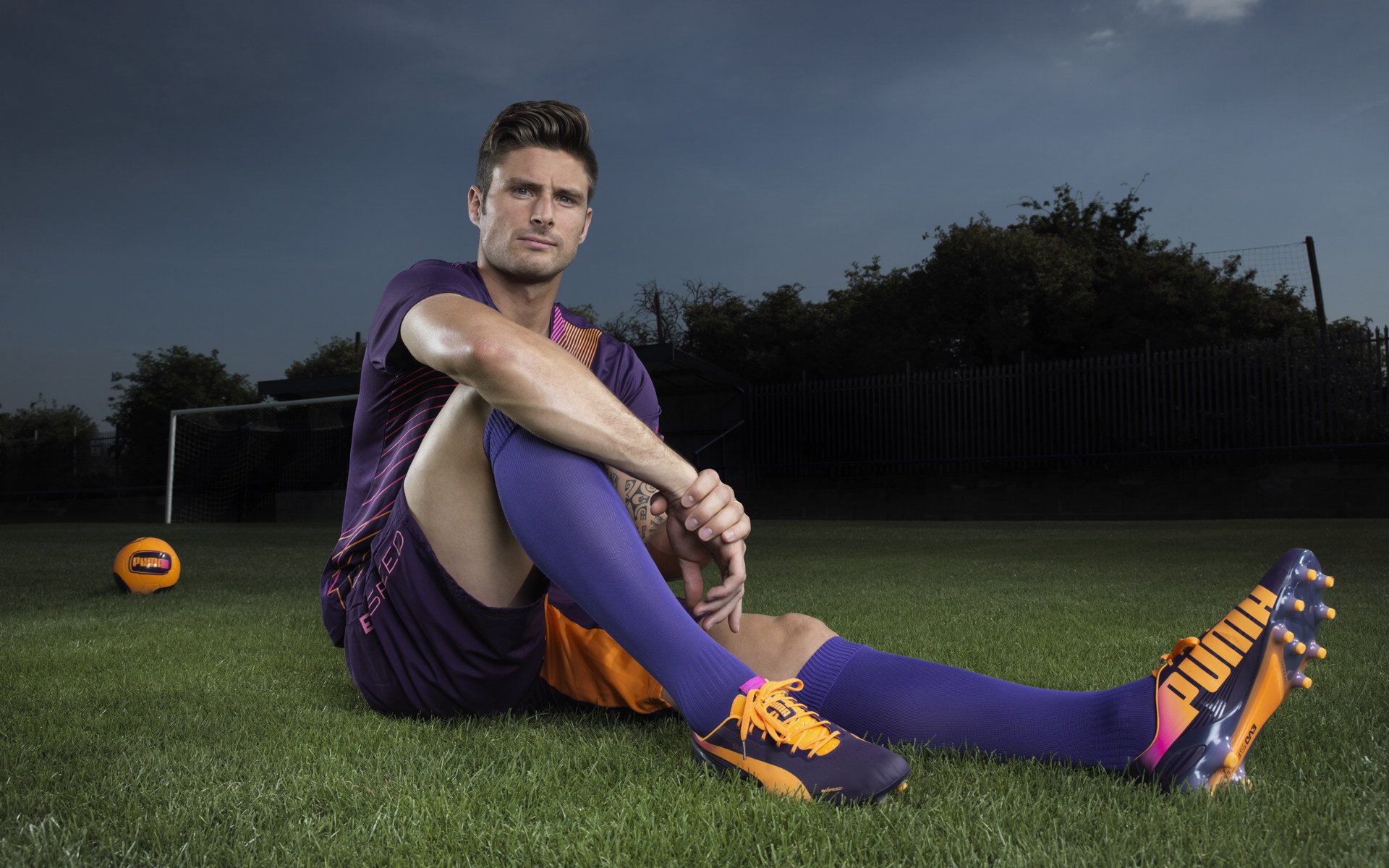 俱乐部在球队管理上引入体育总监制度,体育俱乐部管理的主要内容包括哪些方面