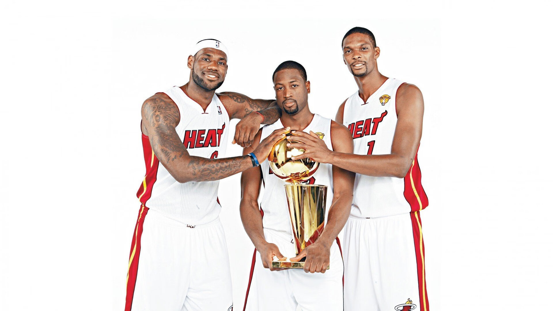 联赛焦点新闻引媒体持续报道，新闻焦点事件